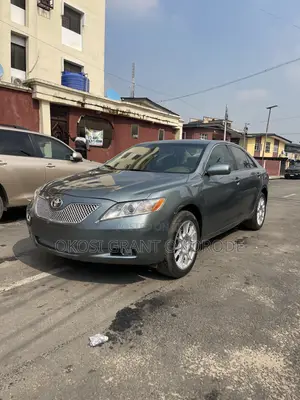 Toyota Camry LE V6 4dr Sedan (3.5L 6cyl 6AM) 2008 Green