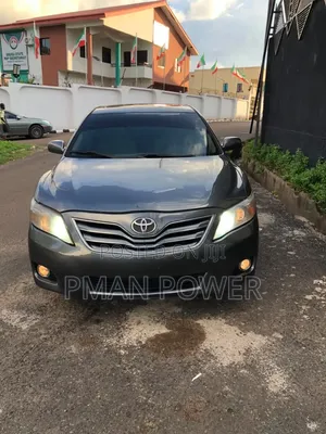 Toyota Camry 2011 Gray