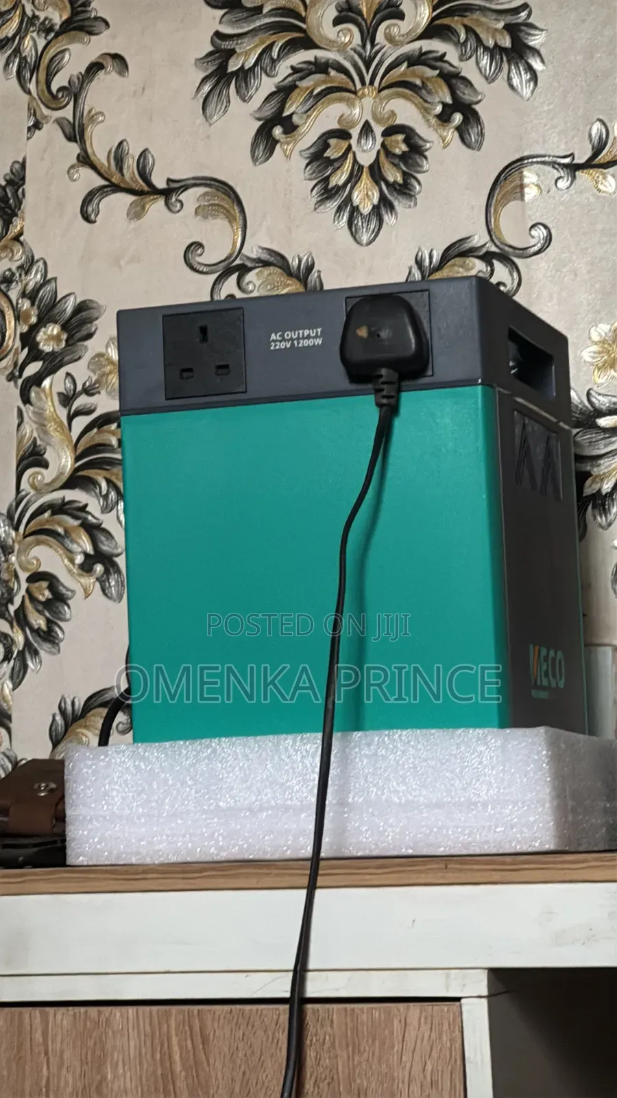 MECO 2kwh Solar Generator