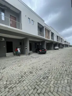 4bdrm Duplex in Romax 12 Estate, Ajah for sale
