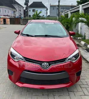 Toyota Corolla 2016 Red
