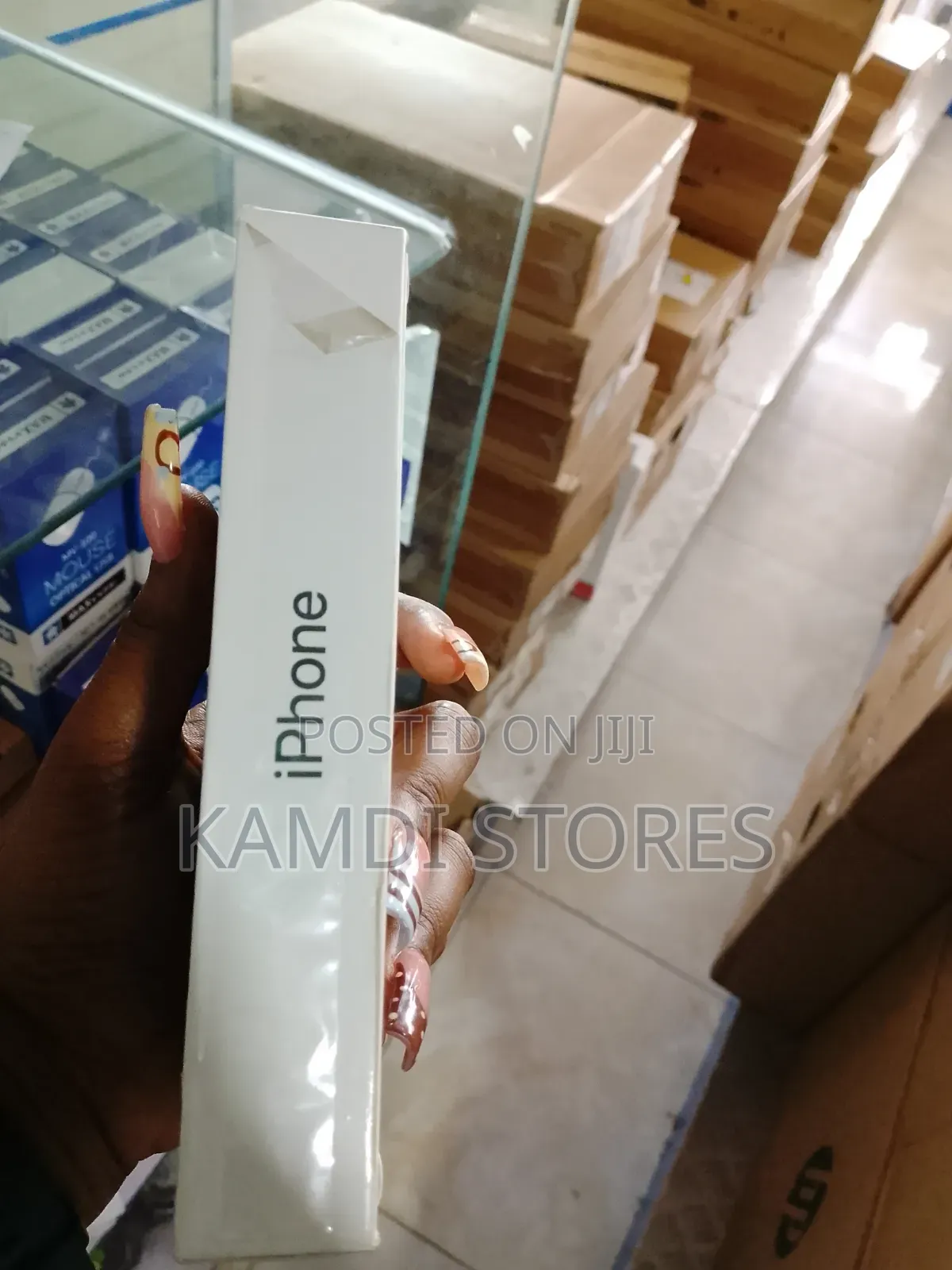 New Apple iPhone 13 128 GB Green