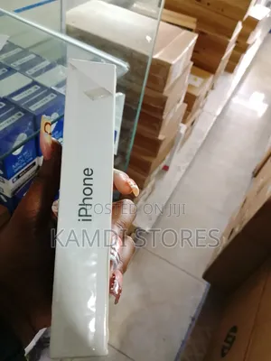 New Apple iPhone 13 128 GB Green