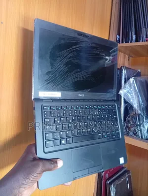 Laptop Dell Latitude 5290 8GB Intel Core i5 SSD 256GB