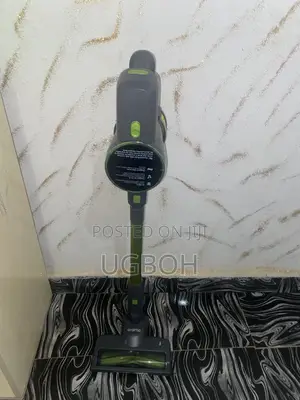 Oriamo Rechargeable Cordless Vacuum