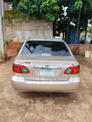 Toyota Corolla Sedan 2003 Gold