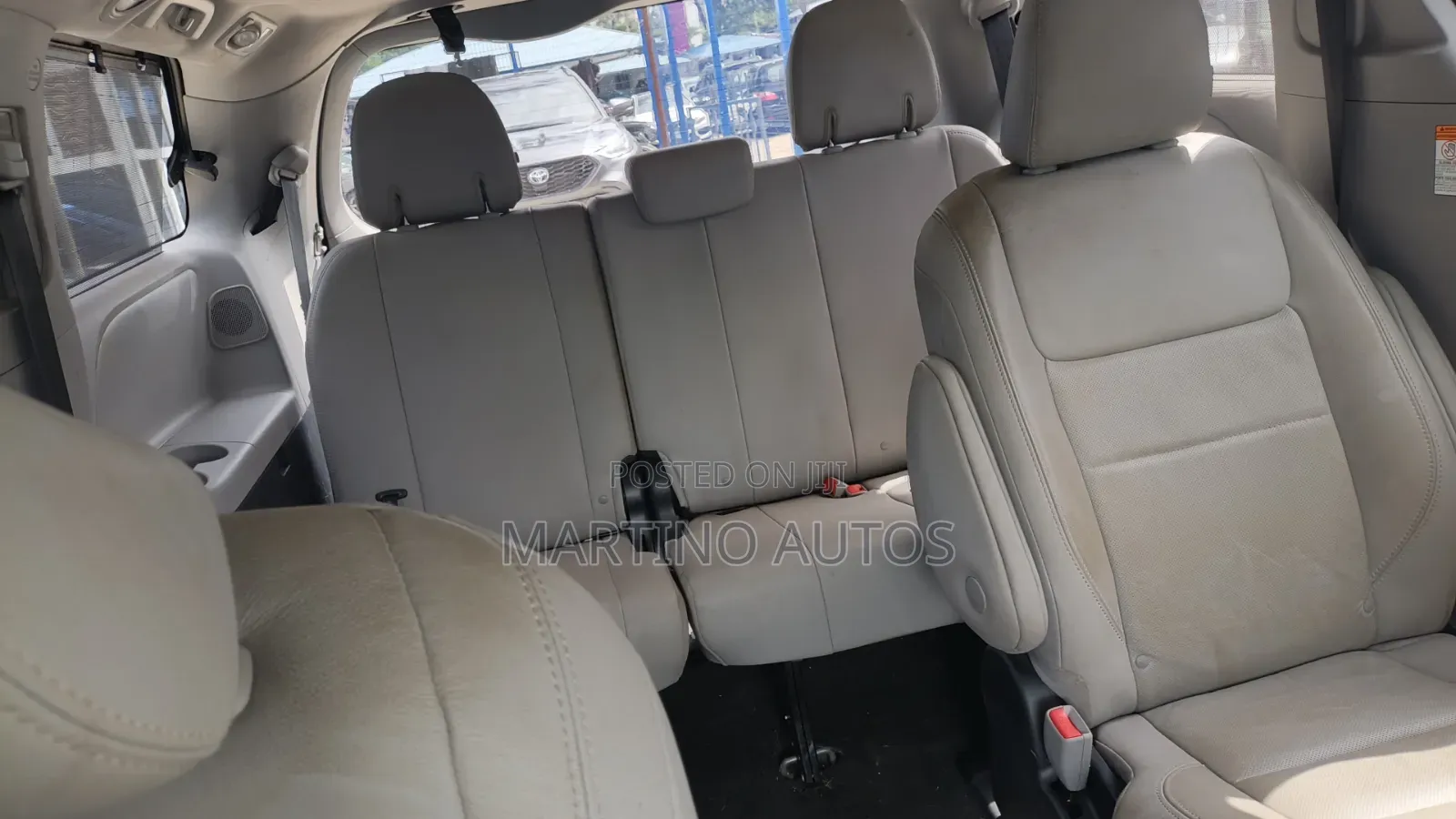 Toyota Sienna 2018 Gray