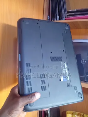 Laptop Dell Latitude 3440 8GB Intel Core i5 HDD 500GB