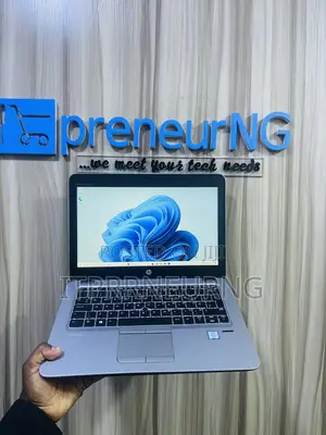 Laptop HP EliteBook 820 G3 8GB Intel Core i5 SSD 256GB