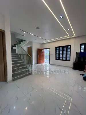 4bdrm Duplex in Lekki Phase 1 for sale
