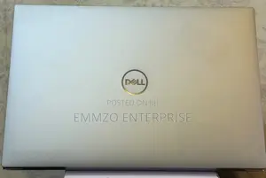 Desktop Computer Dell Precision 5720 32GB Intel Core i7 SSD 1T