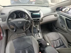 Hyundai Elantra GLS 2012 Red