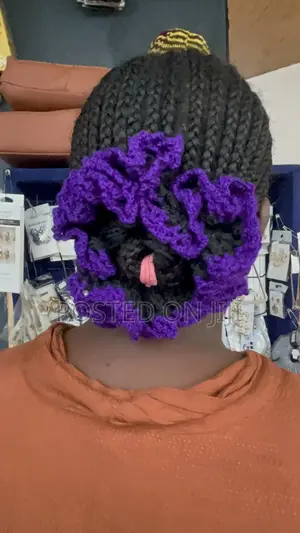 Scrunchy Hair Packer
