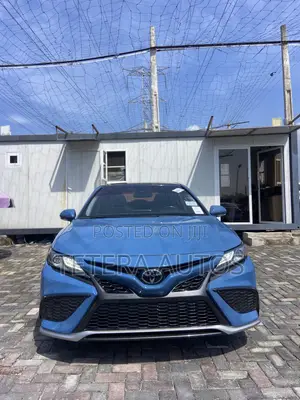 Toyota Camry XSE 2023 Blue