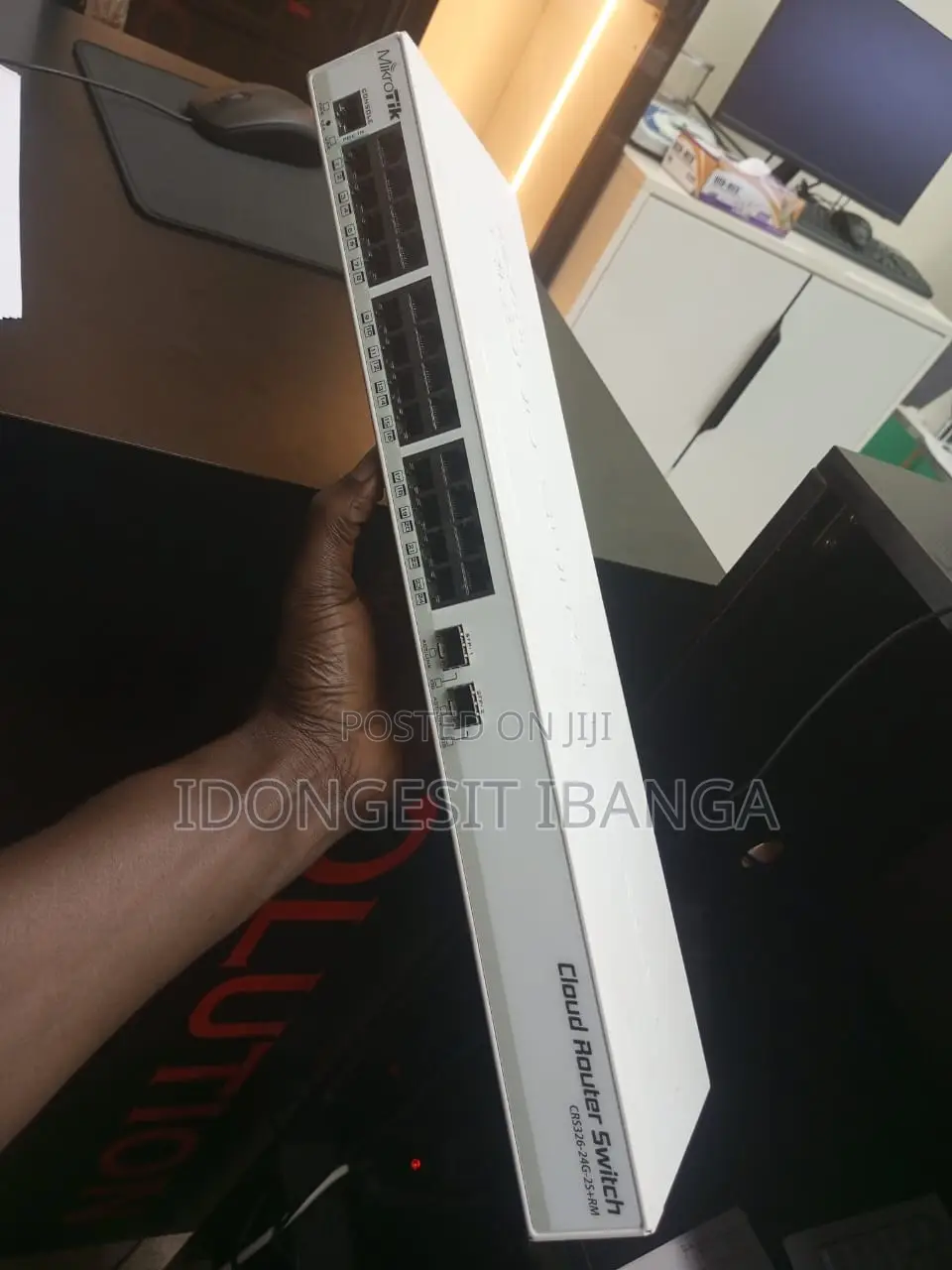 MikroTik CRS326-24G-2S+RM