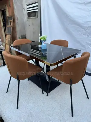 Beautiful 4 Seater Dining Set