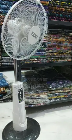 I6” Rechargeable Stand Fan