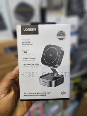 UGREEN 2-in-1Qi2 Magnetic Foldable Fast Charger
