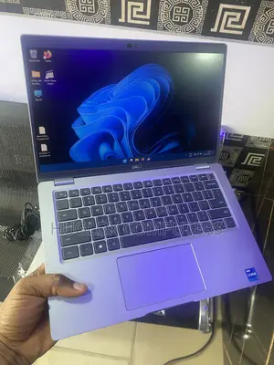 Laptop Dell Latitude 5420 16GB Intel Core i7 SSD 256GB