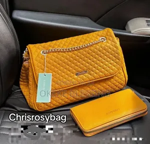 Classic Shoulder Bag