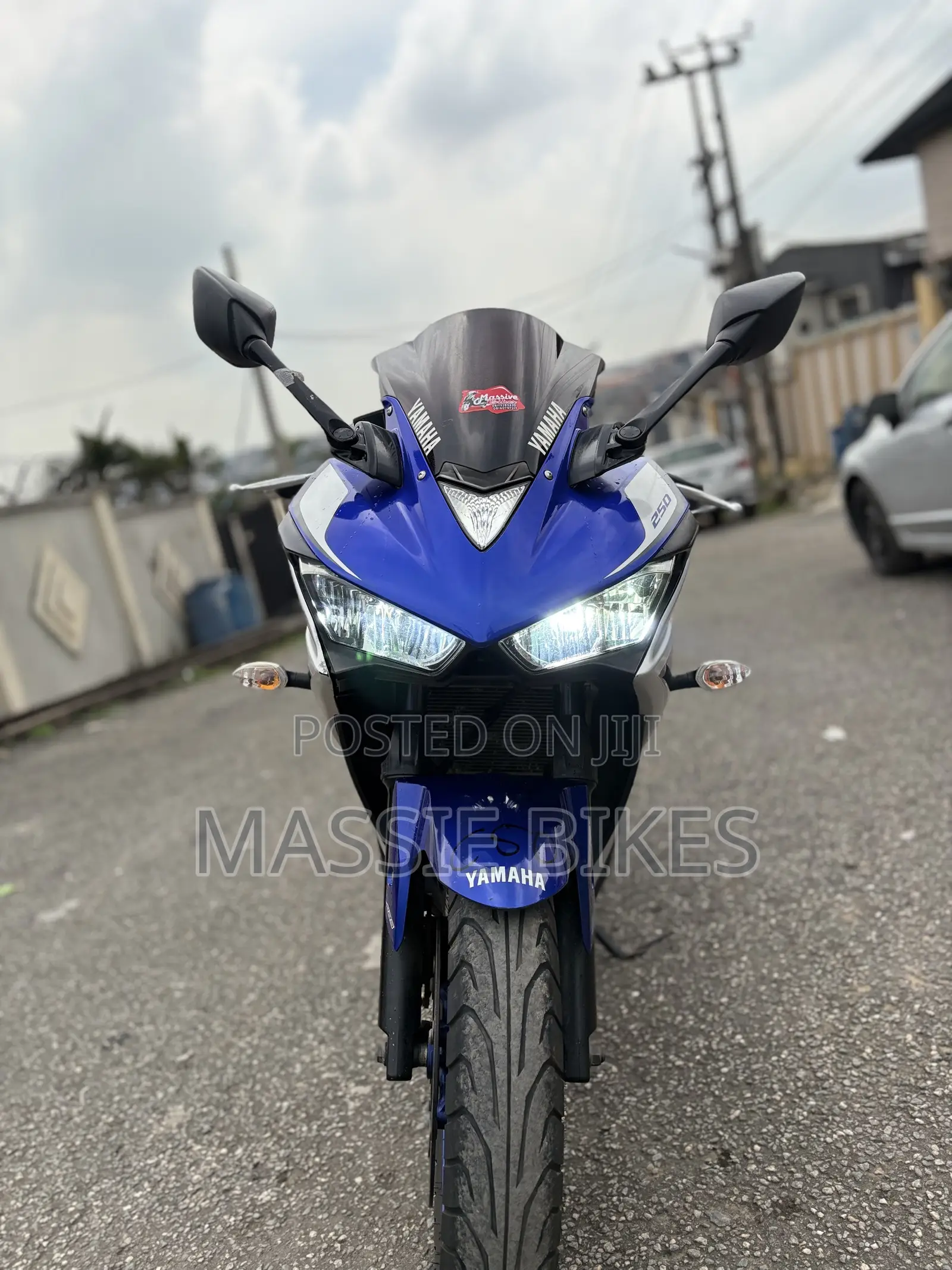 New Yamaha 2018 Blue