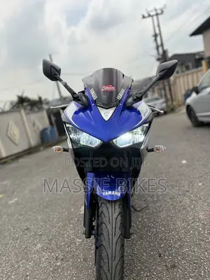 New Yamaha 2018 Blue