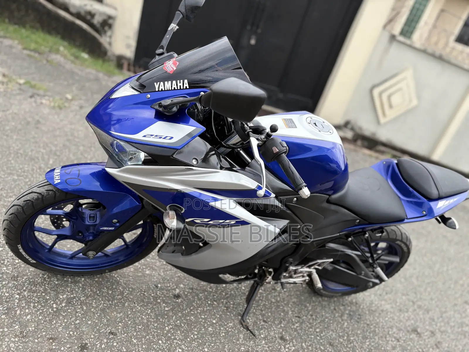 New Yamaha 2018 Blue