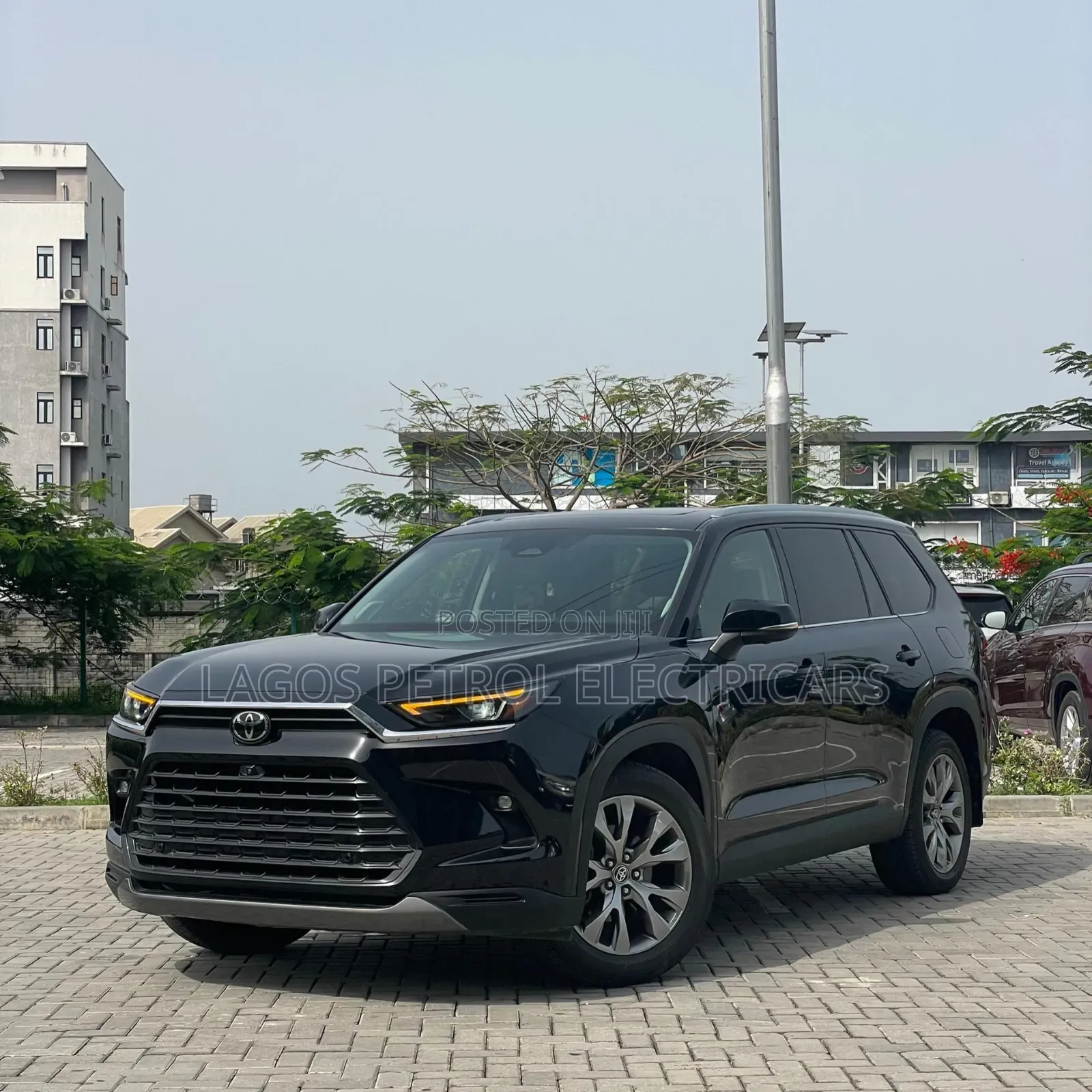 Toyota Highlander 2024 Black
