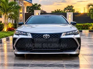 Toyota Avalon 2019 Silver