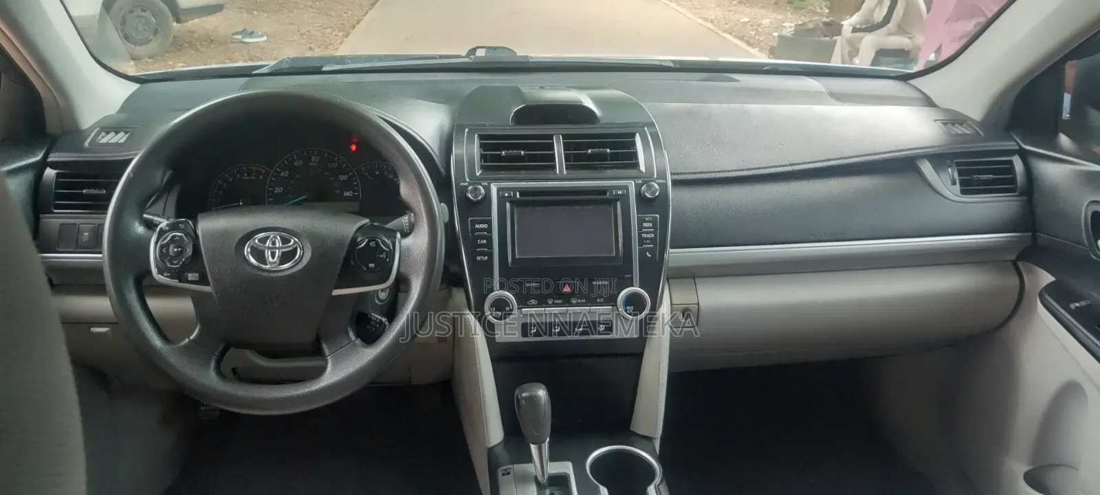 Toyota Camry 2014 Silver