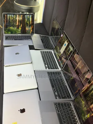 Laptop Apple MacBook Pro 2020 16GB Intel Core i7 SSD 512GB