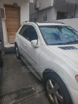 Mercedes-Benz M Class ML 350 4Matic 2011 White