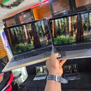 Laptop Apple MacBook Pro 2020 16GB Intel Core i7 SSD 512GB