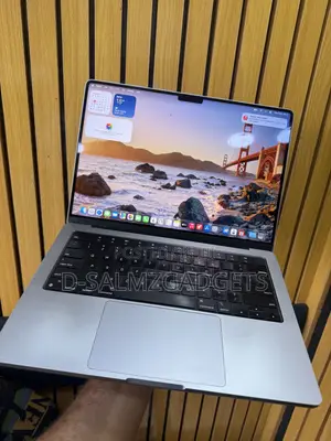 Laptop Apple MacBook Pro 2021 M1 16GB Apple M1 Pro SSD 512GB