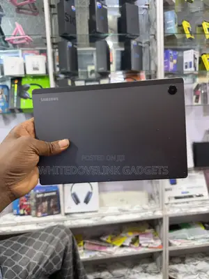 New Samsung Galaxy Tab A8 10.5 2021 32 GB Black