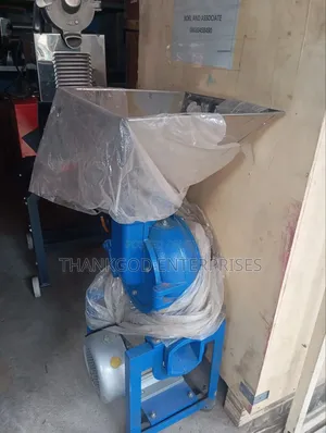 Hammer Mill Crusher Machine