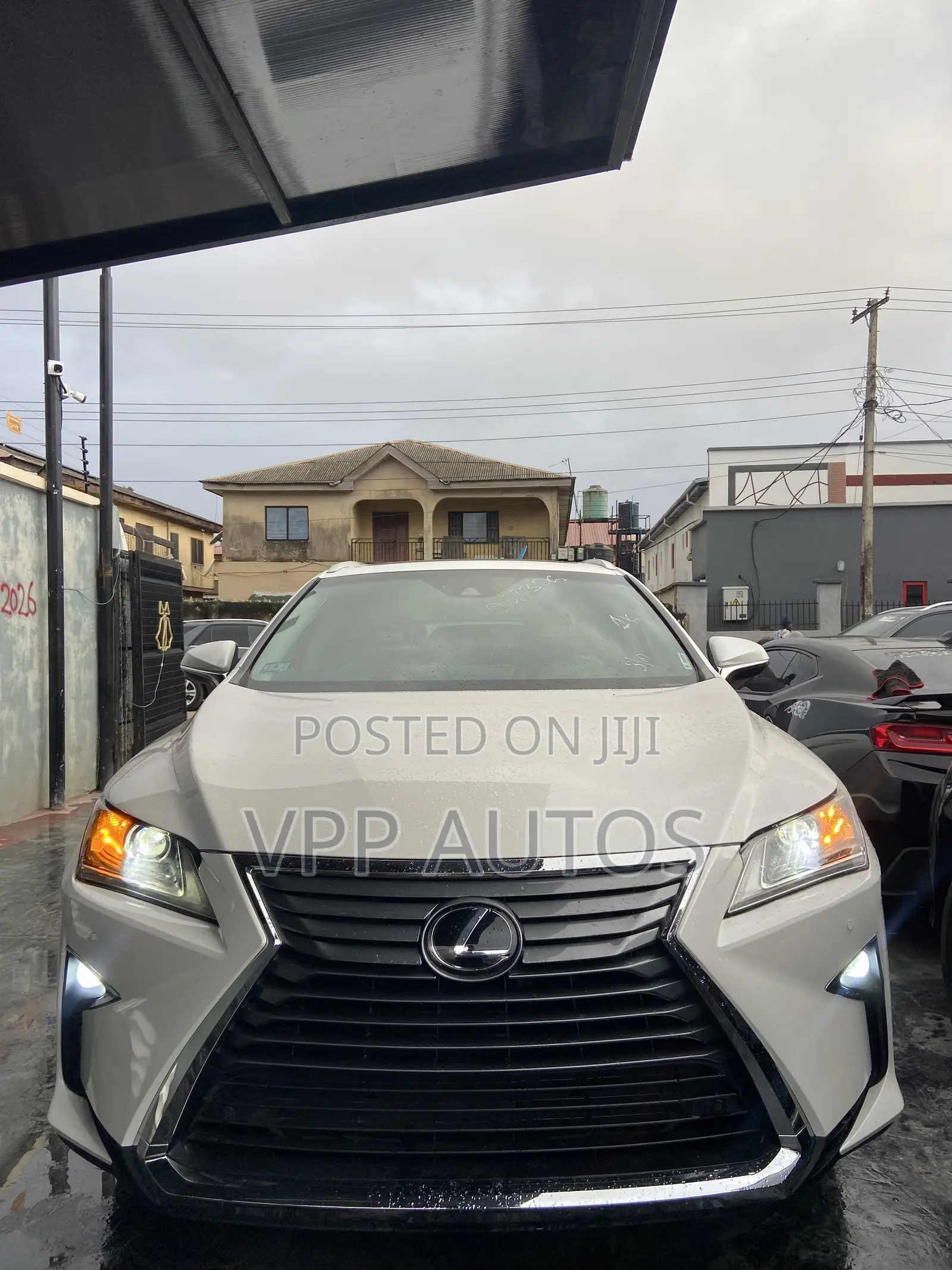 Lexus RX 350 AWD 2017 White