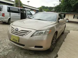 Toyota Camry 2008 Gold