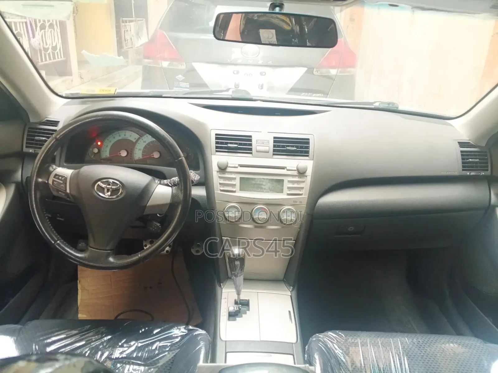 Toyota Camry 2011 Silver