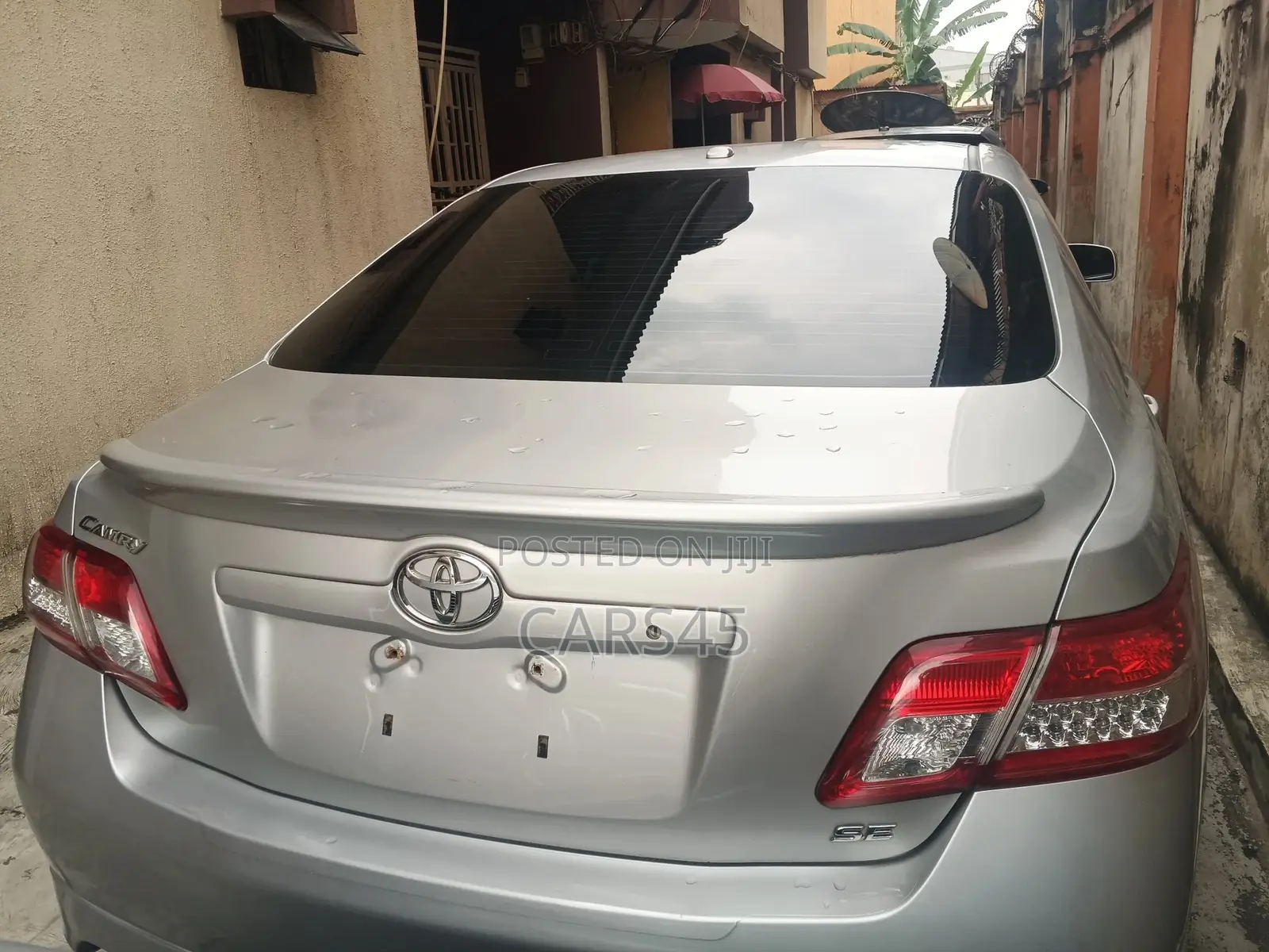 Toyota Camry 2011 Silver