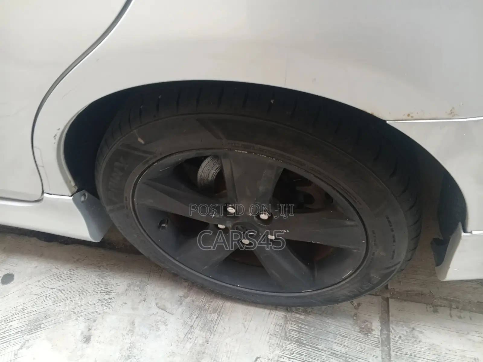 Toyota Camry 2011 Silver
