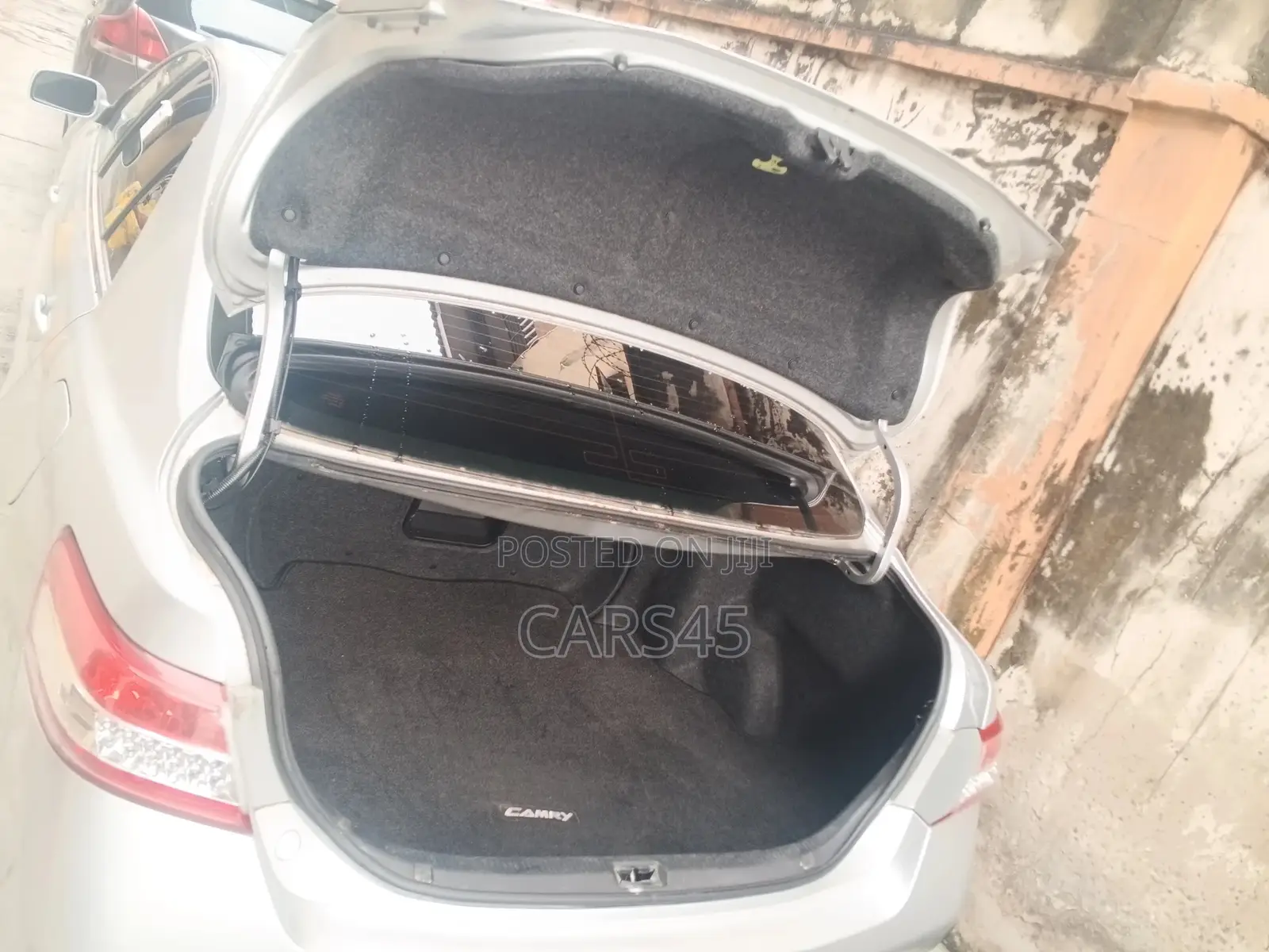 Toyota Camry 2011 Silver