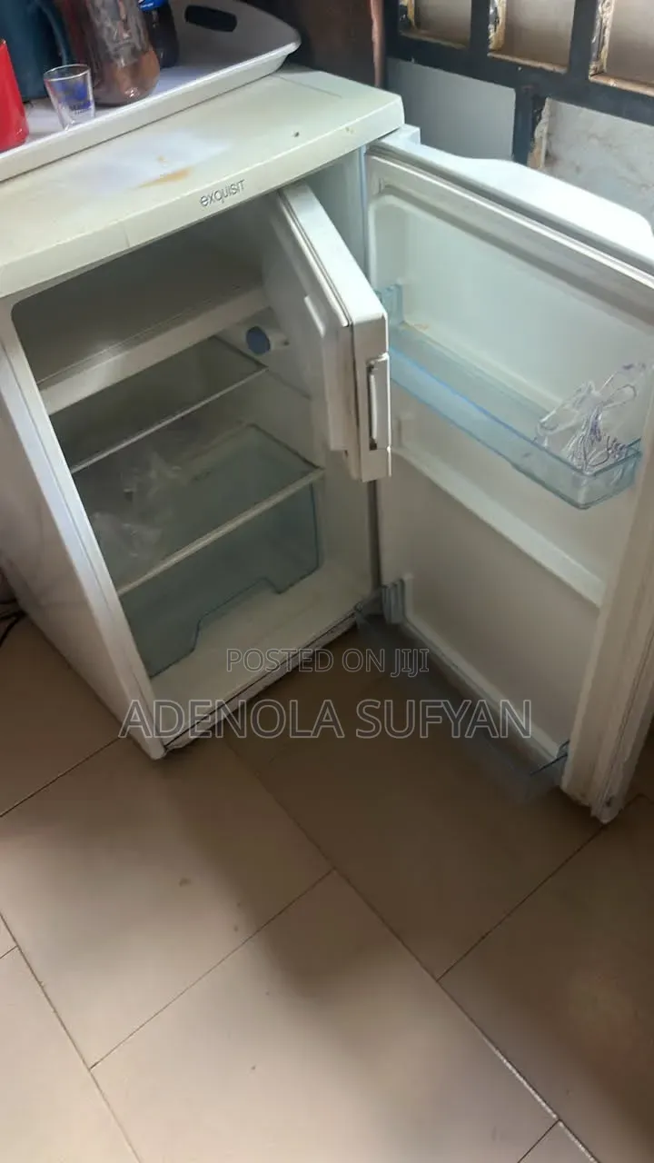 Neatly Used Table Top Mini Fridge 100% Working Low Power
