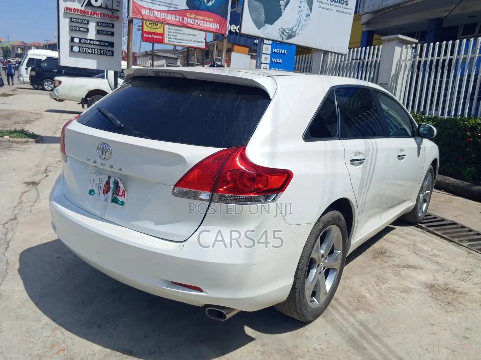 Toyota Venza 2009 White