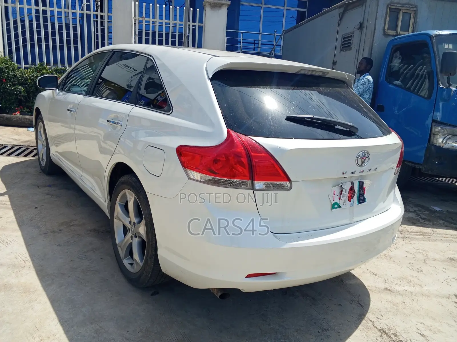 Toyota Venza 2009 White