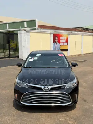Toyota Avalon Limited 4dr Sedan (3.5L 6cyl 6A) 2014 Black