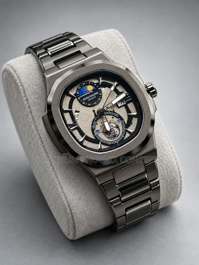 Patek Philippe Geneve Chain Strap Watch (Full Boxed)