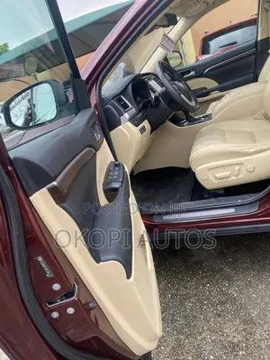 Toyota Highlander 2015 Red