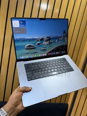 Laptop Apple MacBook Pro 2023 M2 Pro 16GB Apple M2 SSD 512GB