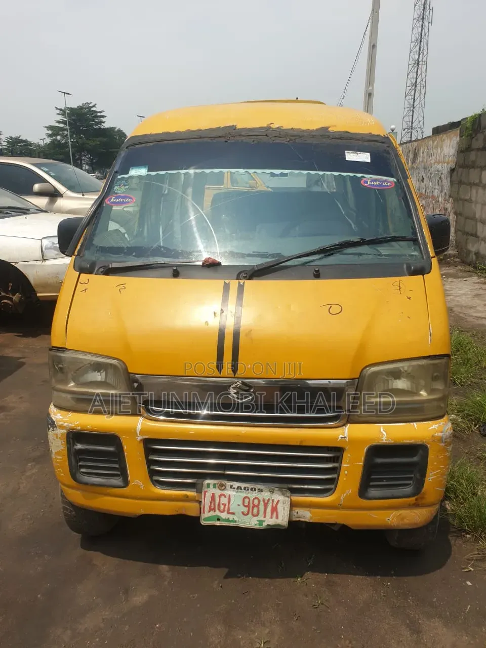 Suzuki APV Minibus 2010 Yellow